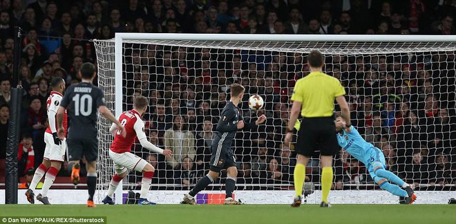 Ramsey lập cú đúp, Arsenal đặt một chân vào bán kết Europa League - Ảnh 3.