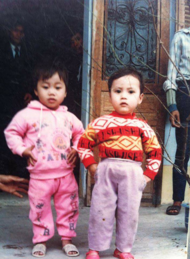 C&ocirc; g&aacute;i bất ngờ ph&aacute;t hiện m&igrave;nh c&oacute; tướng phu th&ecirc; với người y&ecirc;u từ thời ở trần tắm mưa - Ảnh 5.