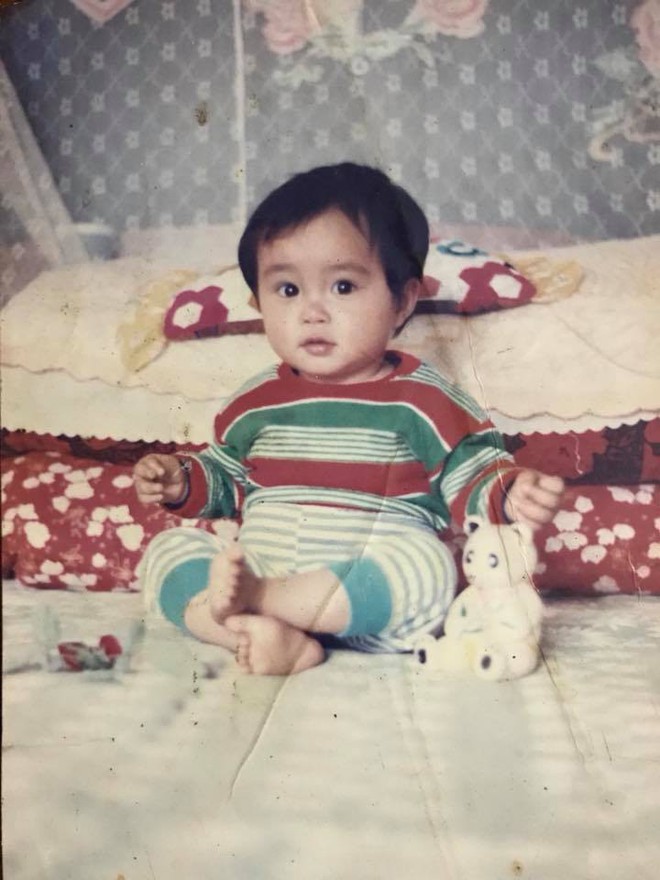 C&ocirc; g&aacute;i bất ngờ ph&aacute;t hiện m&igrave;nh c&oacute; tướng phu th&ecirc; với người y&ecirc;u từ thời ở trần tắm mưa - Ảnh 6.