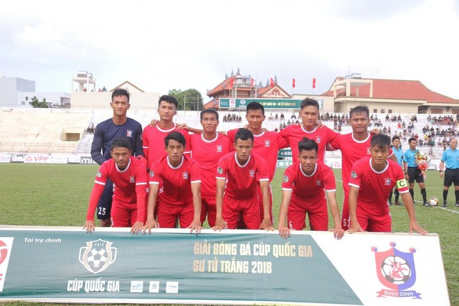 H&agrave;ng ng&agrave;n fan đất v&otilde; xem Viettel đấu B&igrave;nh Định ở Cup Quốc gia - Ảnh 3.