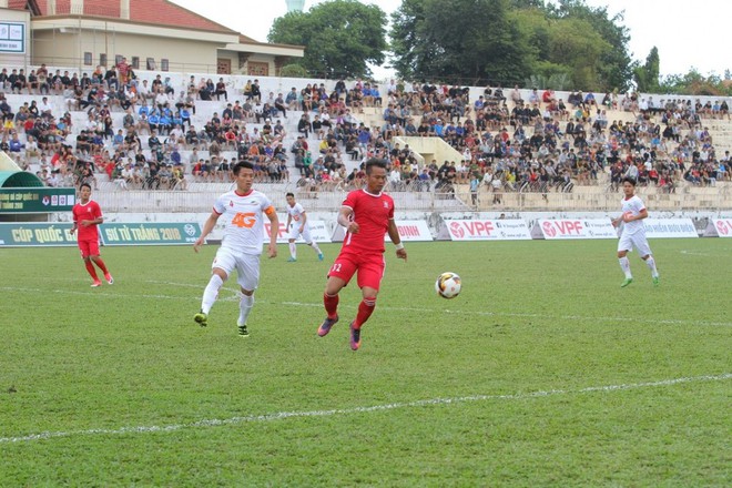 H&agrave;ng ng&agrave;n fan đất v&otilde; xem Viettel đấu B&igrave;nh Định ở Cup Quốc gia - Ảnh 14.
