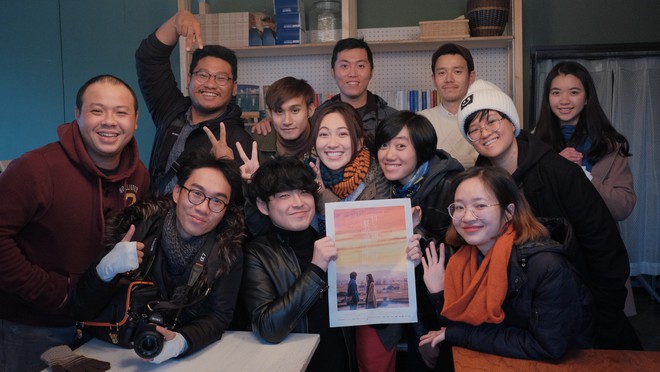 Mặc cho tuyết rơi dày đặc, đông khán giả Nhật vẫn đến xem phim Việt Nhắm Mắt Thấy Mùa Hè - Ảnh 13.
