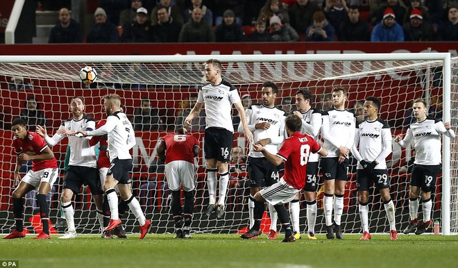 Lingard lập tuyệt phẩm, Man Utd chật vật đi tiếp ở FA Cup - Ảnh 8.