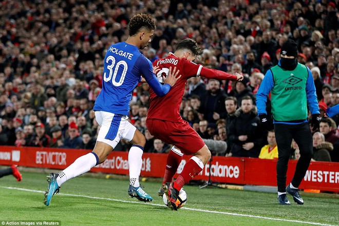 Siêu tân binh ghi bàn thắng muộn giúp Liverpool đánh bại Everton - Ảnh 5.