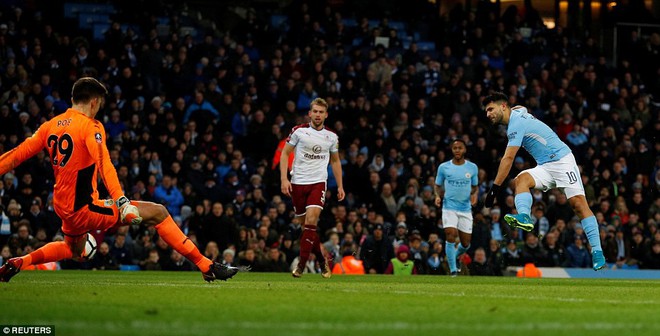 Aguero chói sáng, Man City thẳng tiến ở FA Cup - Ảnh 8.