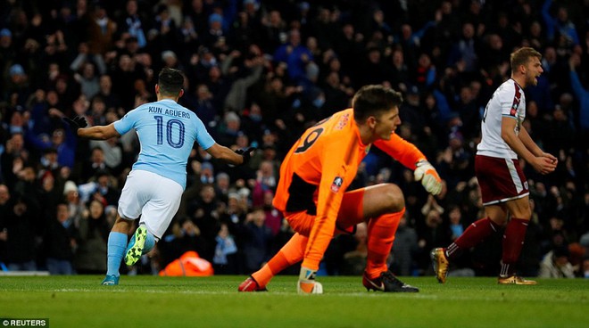 Aguero chói sáng, Man City thẳng tiến ở FA Cup - Ảnh 14.