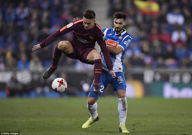 Messi đá hỏng penalty, Barca thua derby xứ Catalan - Ảnh 4.