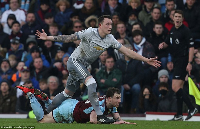 Martial ghi bàn duy nhất, Man Utd nhọc nhằn giành 3 điểm trước Burnley - Ảnh 9.