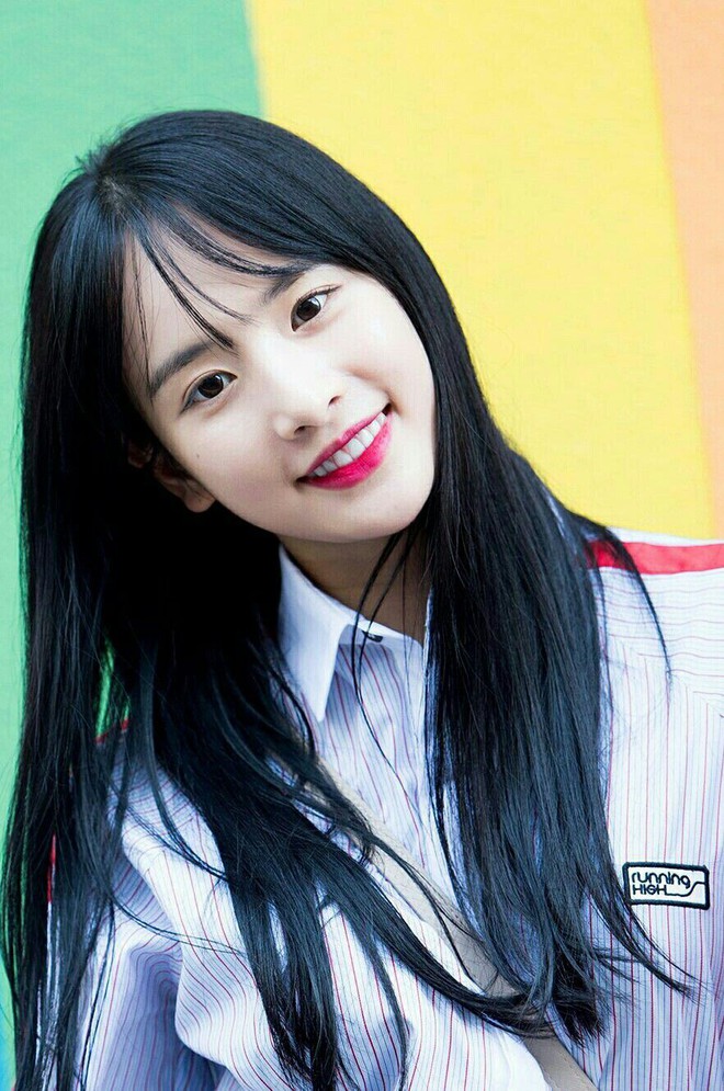 Fan h&aacute;o hức tr&ocirc;ng chờ m&agrave;n kết hợp của 2 girlgroup thế hệ mới - Ảnh 2.