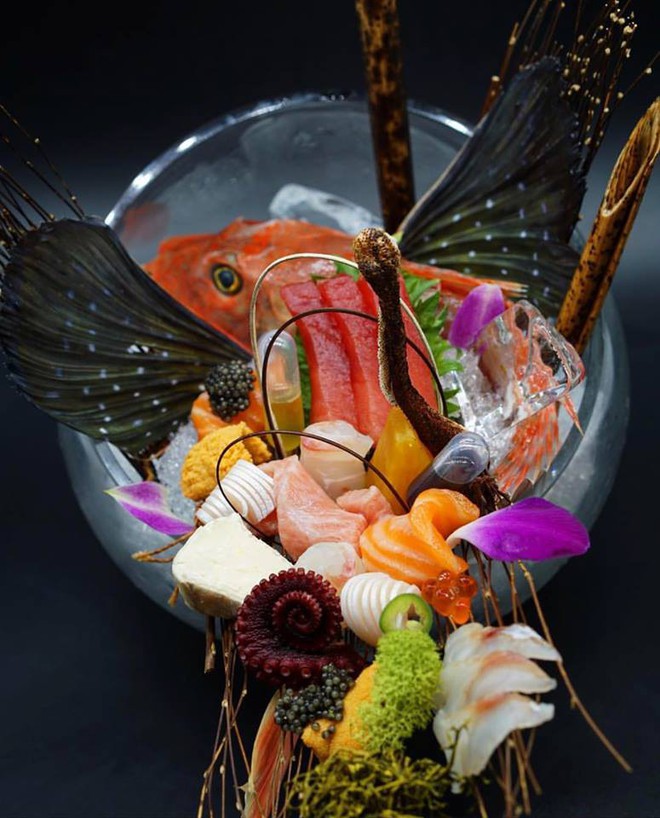 Những phần sashimi sống động có chút rợn người thế này bạn có dám thử không? - Ảnh 5.