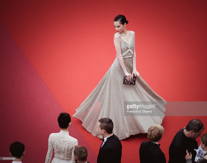 Không phải Phạm Băng Băng, đây mới là mỹ nhân châu Á có những khoảnh khắc thần sầu nhất tại thảm đỏ Cannes - Ảnh 17.
