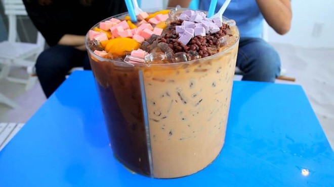 Nh&igrave;n những m&oacute;n giải kh&aacute;t kh&ocirc;ng phải dạng vừa đ&acirc;u để hiểu được S&agrave;i G&ograve;n đ&atilde; n&oacute;ng cỡ n&agrave;o - Ảnh 8.