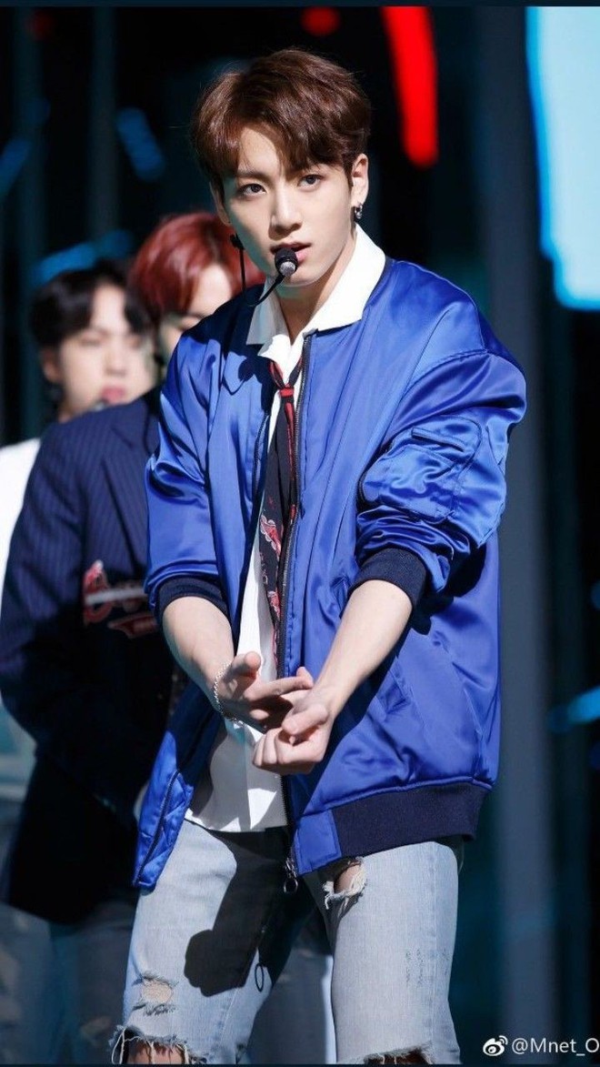 Fancam c&aacute; nh&acirc;n của em &uacute;t BTS hot nhất Mnet - Ảnh 5.