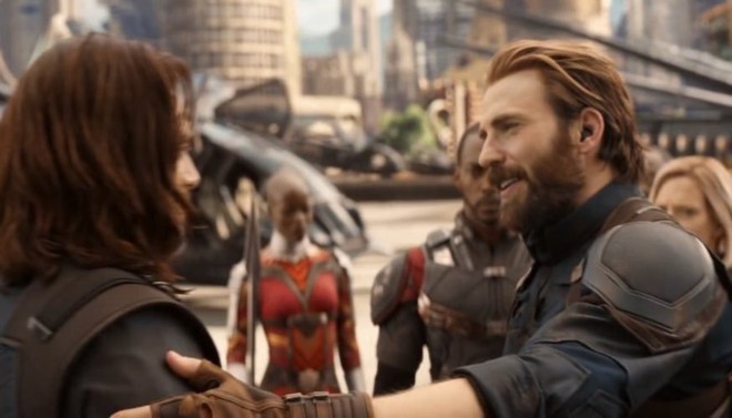 Đạo diễn Avengers: Infinity War tận t&igrave;nh gỡ rối hết 18 điều fan thắc mắc - Ảnh 9.
