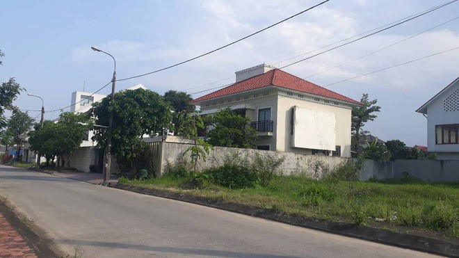 Nh&acirc;n vi&ecirc;n ng&acirc;n h&agrave;ng đ&atilde; nhận được nội dung g&igrave; từ con g&aacute;i Thiếu tướng bị cướp? - Ảnh 1.