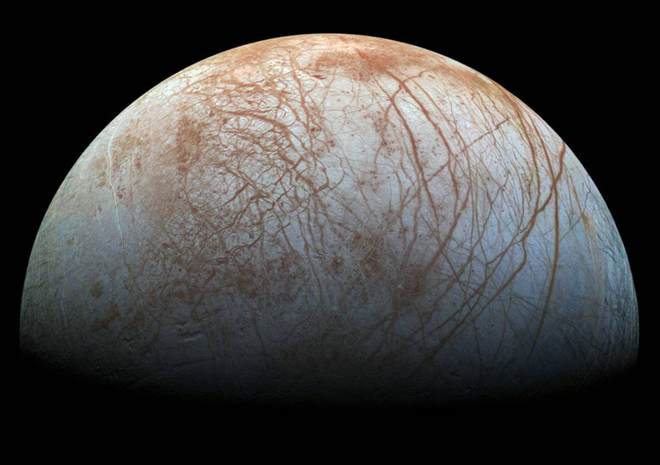 Đêm nay NASA tổ chức họp báo công bố: có sự sống trên Mặt trăng Europa của sao Mộc? - Ảnh 1.