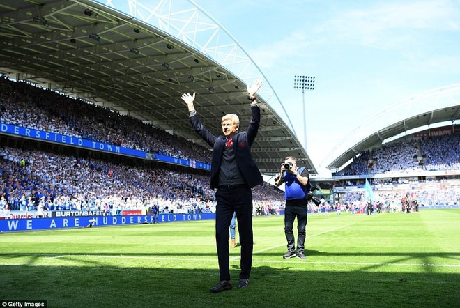 Tổng kết Premier League 2017/18: Man City vô địch với 100 điểm kỷ lục - Ảnh 3.