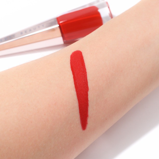 Kh&#244;ng nổi như Ruby Woo nhưng 8 c&#226;y son đỏ n&#224;y vẫn l&#224; &quot;cực phẩm&quot; m&#224; giới bi&#234;n tập vi&#234;n l&#224;m đẹp kh&#244;ng thể thiếu - Ảnh 2.