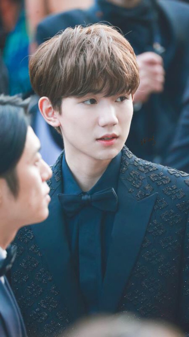 Mỹ nam Vương Nguyên TFboys lần đầu tới Cannes, hớn hở chụp ảnh chung cùng bạn trai Taylor Swift - Ảnh 14.