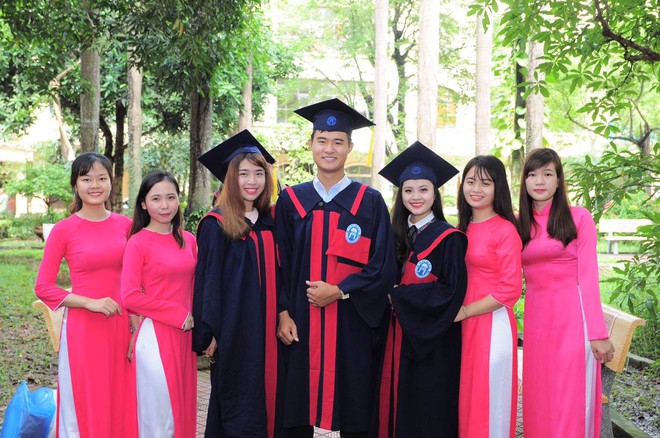 Khoe bảng th&agrave;nh t&iacute;ch học khủng, c&ocirc; g&aacute;i vẫn khuy&ecirc;n n&ecirc;n ra ngo&agrave;i trải nghiệm thực tế để t&iacute;ch luỹ kinh nghiệm - Ảnh 3.