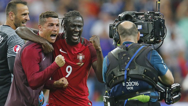  Người h&ugrave;ng thay Ronaldo đưa Bồ Đ&agrave;o Nha v&ocirc; địch Euro bị loại khỏi đội h&igrave;nh dự World Cup - Ảnh 1.