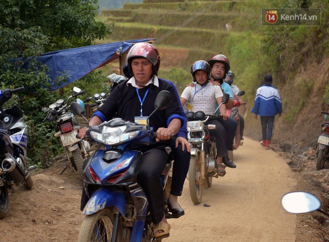 H&agrave;ng ngh&igrave;n người đổ x&ocirc; ngắm nh&igrave;n hơn 50.000 vi&ecirc;n pha l&ecirc; rực rỡ trong ng&agrave;y khai mạc triển l&atilde;m m&acirc;y pha l&ecirc; tại La P&aacute;n Tẩn - Ảnh 9.