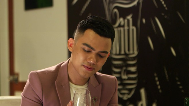 Chuyện hiếm c&oacute; ở show hẹn h&ograve;: Ch&agrave;ng hot boy The Voice bị cả 3 nữ ứng cử vi&ecirc;n tẩy chay! - Ảnh 13.