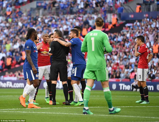 Dàn sao Man Utd thất thểu, cay đắng nhìn Chelsea vô địch FA Cup - Ảnh 6.