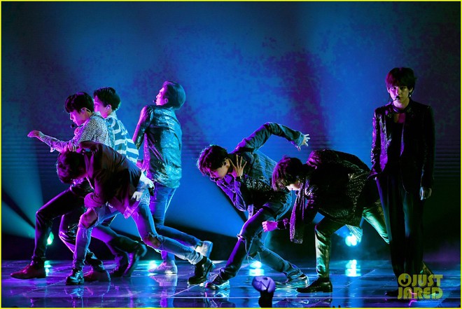 Chùm ảnh: Những khoảnh khắc đẹp ná thở từ sân khấu comeback lịch sử của BTS tại Billboard Music Awards 2018 - Ảnh 17.