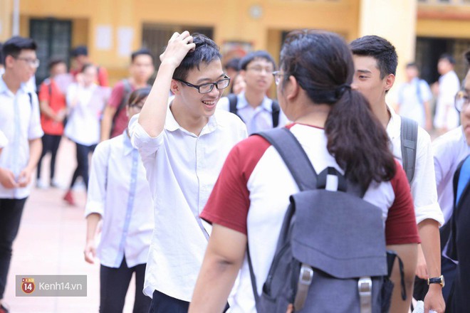 Bộ GD&ĐT ch&iacute;nh thức thu hồi đề &aacute;n chi hơn 749 tỷ đồng để đổi mới thi THPT quốc gia - Ảnh 1.