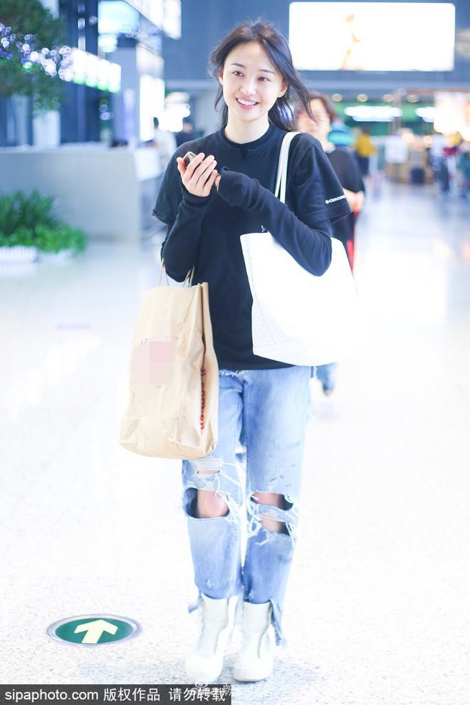 Trịnh Sảng v&agrave; Na Tr&aacute;t: Người thừa nhận thẩm mỹ ng&agrave;y c&agrave;ng đẹp l&ecirc;n, kẻ phủ nhận lại lộ di chứng dao k&eacute;o hỏng? - Ảnh 12.