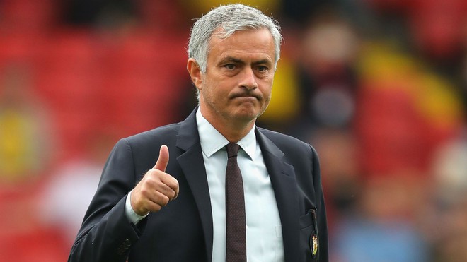 Mourinho l&iacute; giải kh&oacute; tin về việc x&oacute;a trang mạng x&atilde; hội sau khi thua Chelsea - Ảnh 2.