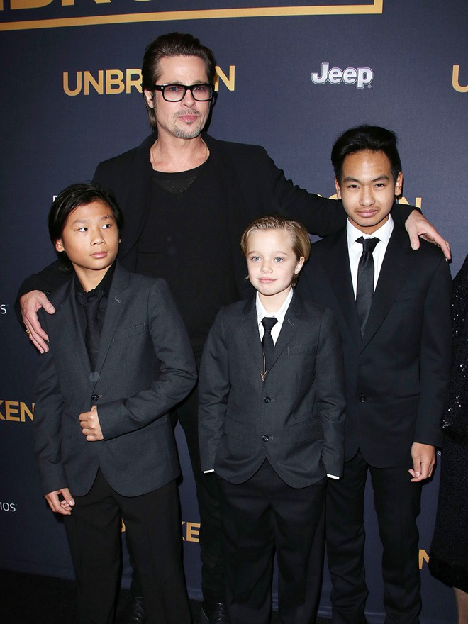 Qu&aacute; tr&igrave;nh từ em b&eacute; xinh xắn th&agrave;nh c&ocirc; n&agrave;ng tomboy của Shiloh - con g&aacute;i ruột Angelina Jolie v&agrave; Brad Pitt - Ảnh 13.