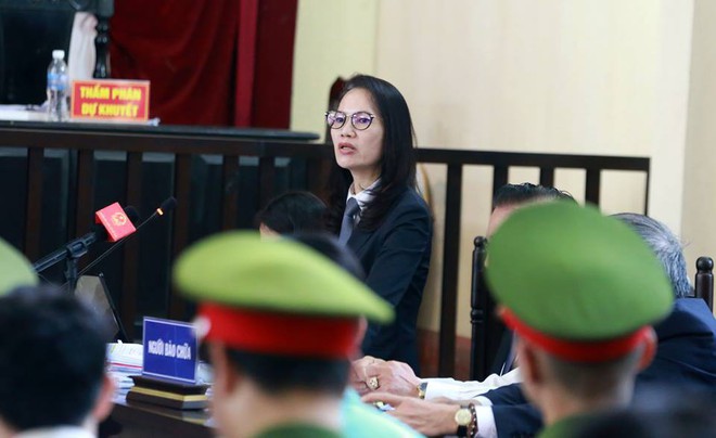 Nữ luật sư ph&aacute;t hiện Bộ Y tế tự sửa c&acirc;u hỏi của cơ quan điều tra, tạo cơ sở định tội cho BS Lương - Ảnh 1.