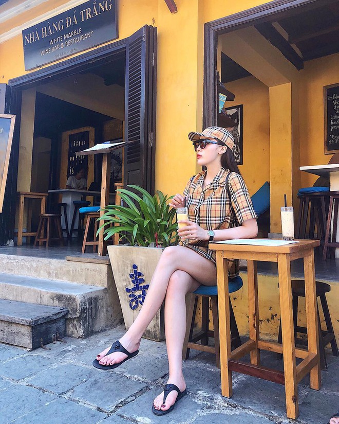 Được sao Việt đội rần rần, mũ Burberry chắc chắn l&agrave; chiếc mũ quốc d&acirc;n của m&ugrave;a h&egrave; 2018 - Ảnh 2.