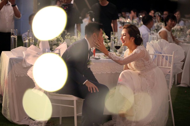Cùng xem MV cưới “one shot” đầu tiên tại Việt Nam, chỉ quay trong đúng một lần bấm máy mà vẫn lung linh như mơ - Ảnh 4.