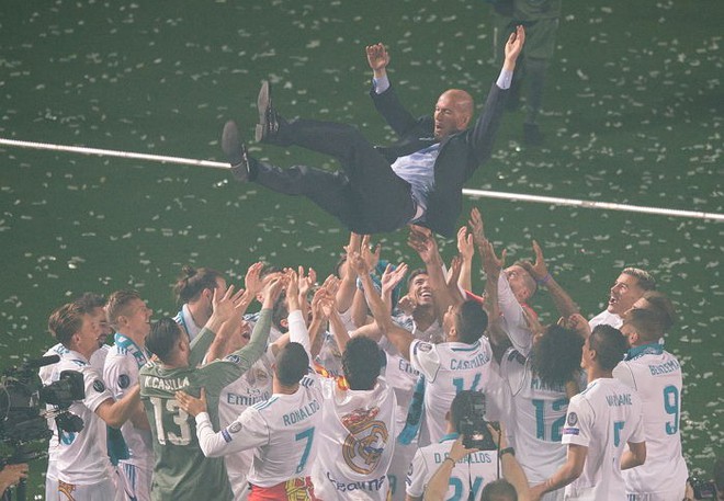  Chạy ngay đi phiên bản Zidane: Khi tình yêu được đặt trên cả vinh quang! - Ảnh 2.