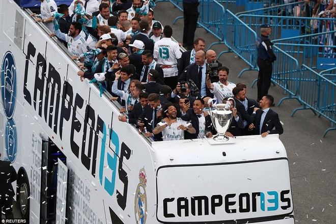 Zidane chia tay Real Madrid: Tạm biệt kẻ may mắn vĩ đại - Ảnh 6.