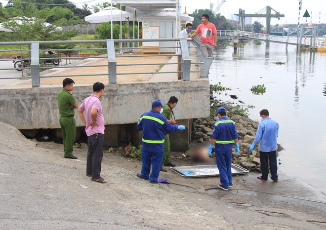 Tắm s&ocirc;ng v&agrave;o ban đ&ecirc;m, một bảo vệ d&acirc;n phố ở S&agrave;i G&ograve;n chết đuối - Ảnh 2.