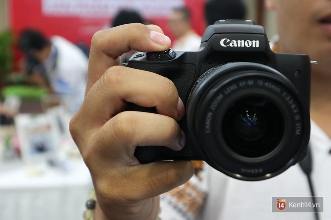 Canon chính thức ra mắt mẫu Mirrorless quay phim 4K EOS M50, hai DSLR giá sinh viên EOS 1500D và 3000D cùng đèn flash thông minh Speedlite 470EX-AI - Ảnh 4.