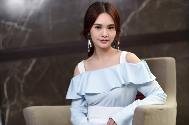 Mải tung h&ocirc; người đẹp kh&aacute;c, netizen qu&ecirc;n mất Gi&aacute;o chủ khả &aacute;i Dương Thừa L&acirc;m nhan sắc 10 năm kh&ocirc;ng đổi - Ảnh 5.