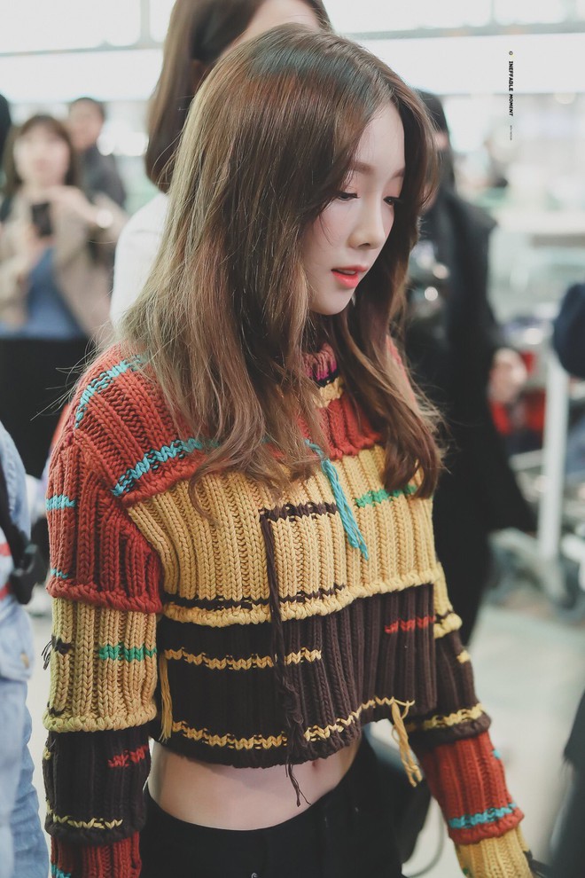 Đụng h&agrave;ng: Taeyeon khoe v&ograve;ng eo nữ thần, Min lại diện c&ugrave;ng v&aacute;y xinh như nh&acirc;n vật truyện tranh - Ảnh 4.