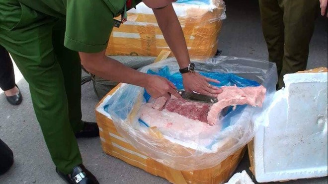 Hà Nội: Kinh hãi một xe container chở hơn 10 tấn nội tạng hôi thối bị phát hiện trên đường tuồn ra thị trường - Ảnh 2.