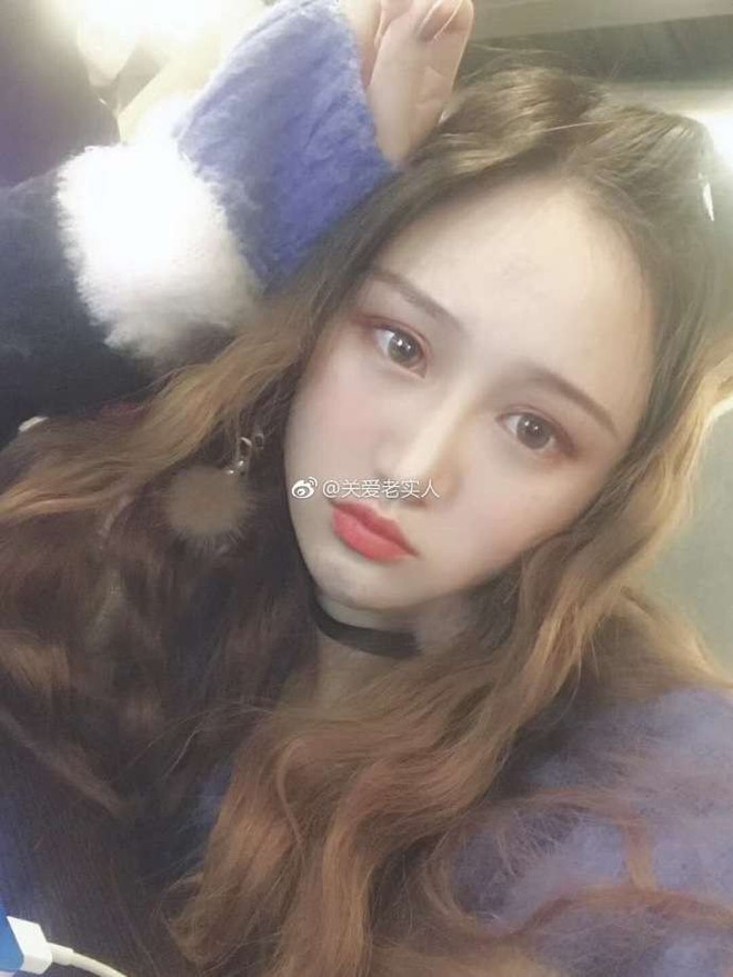 Mua tặng iPhone X để được gặp hotgirl quen qua mạng, ch&agrave;ng trai shock nặng khi thấy c&ocirc; n&agrave;ng ngo&agrave;i đời - Ảnh 2.