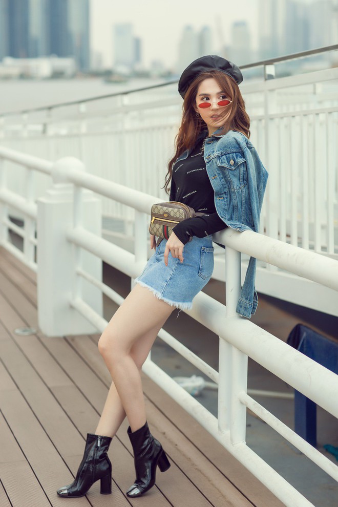 Kh&ocirc;ng cần qu&aacute; ph&ocirc; trương da thịt, Ngọc Trinh vẫn thi&ecirc;u đốt h&egrave; n&agrave;y với vẻ ngo&agrave;i đầy c&aacute; t&iacute;nh - Ảnh 10.