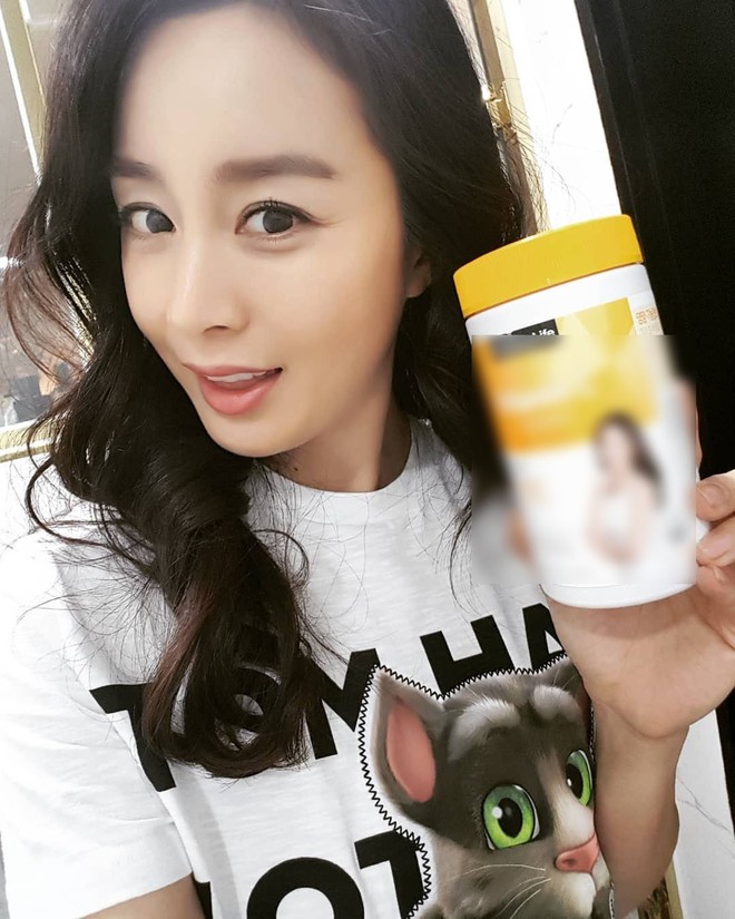 Ảnh selfie gây tranh cãi của Kim Tae Hee: Nữ thần không tuổi nay đã già đi trông thấy, tất cả đều vì một lý do! - Ảnh 1.