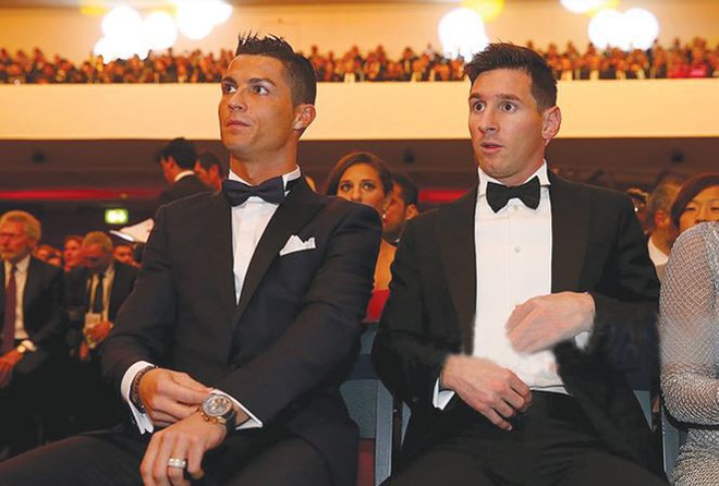 Quả bóng Vàng 2018: Messi và Ronaldo cạnh tranh khốc liệt - Ảnh 1.