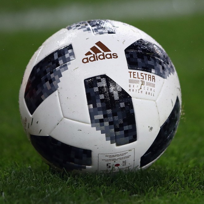 Đ&acirc;y l&agrave; những quả b&oacute;ng được d&ugrave;ng trong lịch sử World Cup, xem muốn xỉu v&igrave; quả b&oacute;ng đầu ti&ecirc;n - Ảnh 21.