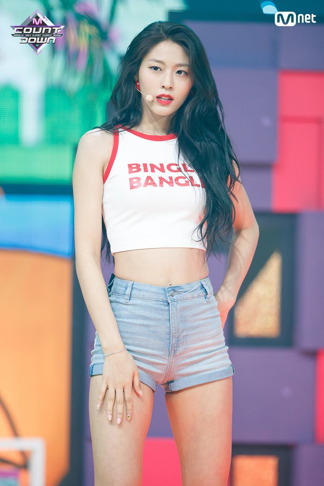 H&egrave; l&agrave; l&uacute;c idol nữ thi nhau khoe d&aacute;ng, Dispatch tung danh s&aacute;ch 5 người đẹp body si&ecirc;u chuẩn để tự tin hở - Ảnh 1.