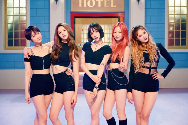 Thủ lĩnh EXID bất ngờ x&oacute;a hết ảnh chung tr&ecirc;n Instagram, l&agrave;m dấy l&ecirc;n nghi vấn rời nh&oacute;m - Ảnh 3.